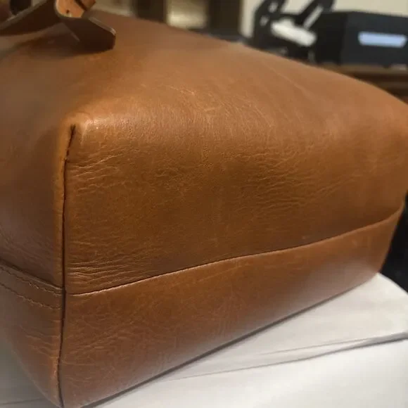 Madewell The Medium Transport Tote F5788 Leather Shoulder Crossbody Bag Saddle - Picture 7 of 12